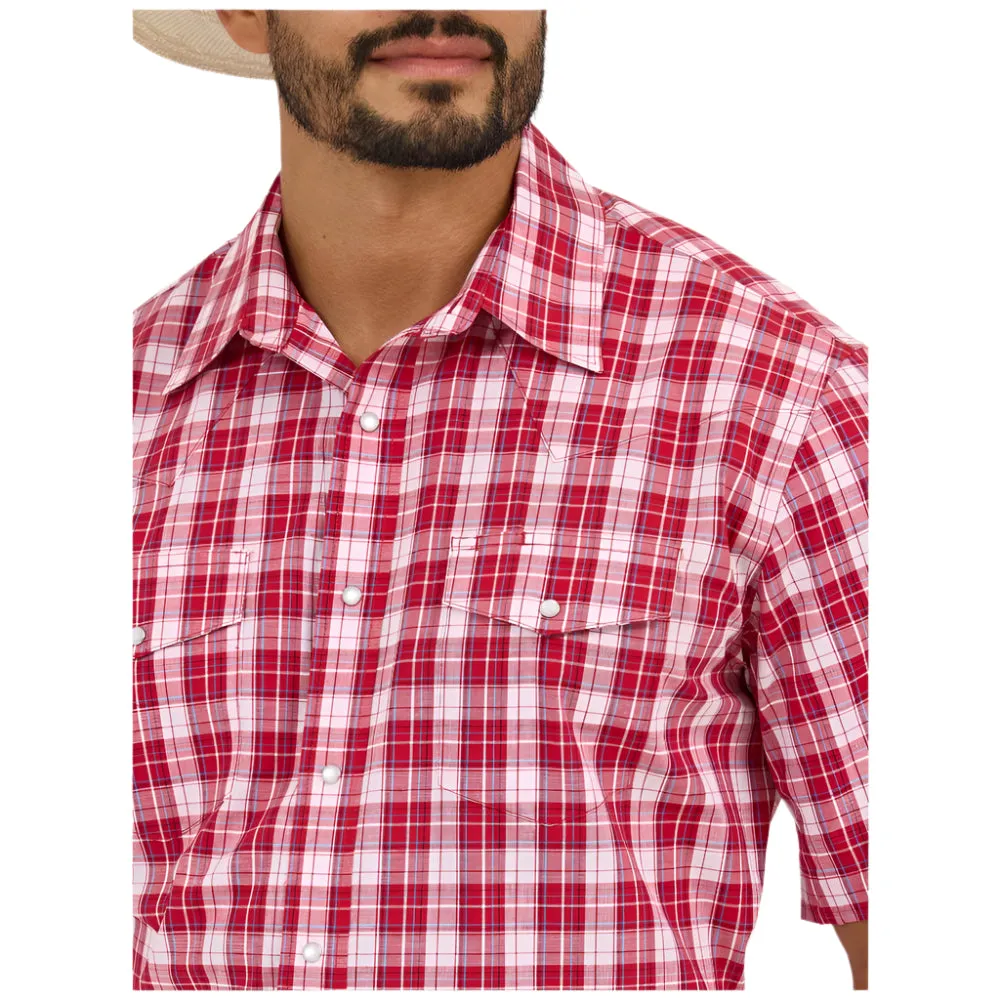 112365854 Wrangler Men's Classic Fit Wrinkle Resist Short Sleeve Snap Shirt - Red