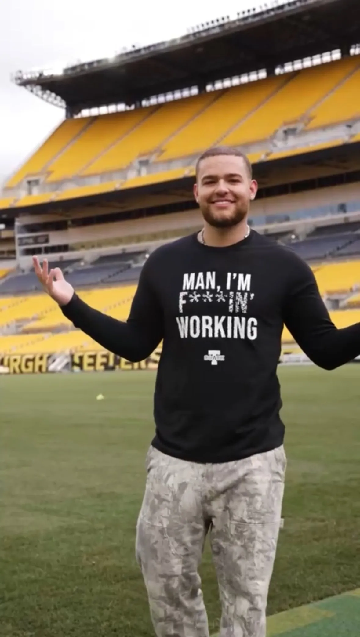 Coach T "I'm Working" - Unisex