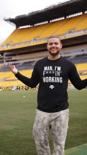 Coach T "I'm Working" - Unisex