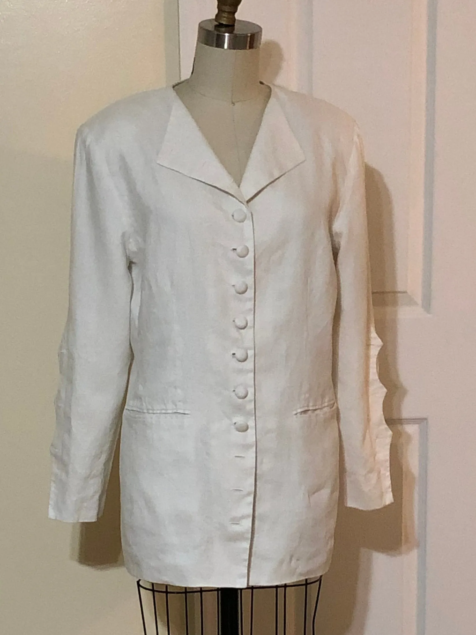 Jacket with High Slit Sleeve Detail (Style# 188)