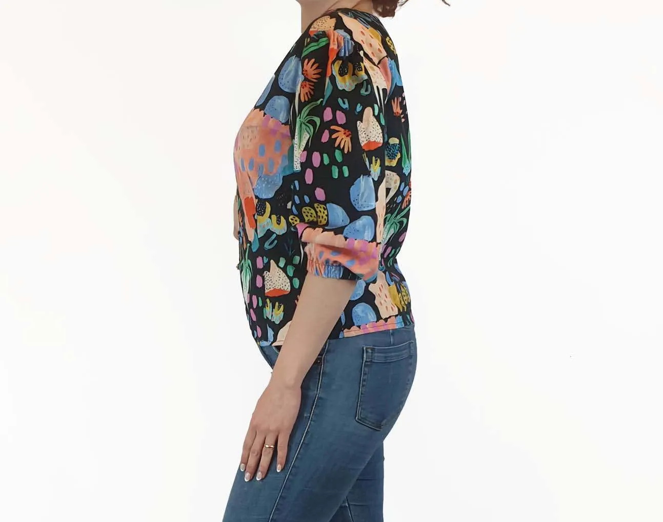 Jericho Road colourful print 3/4 sleeve top size 10