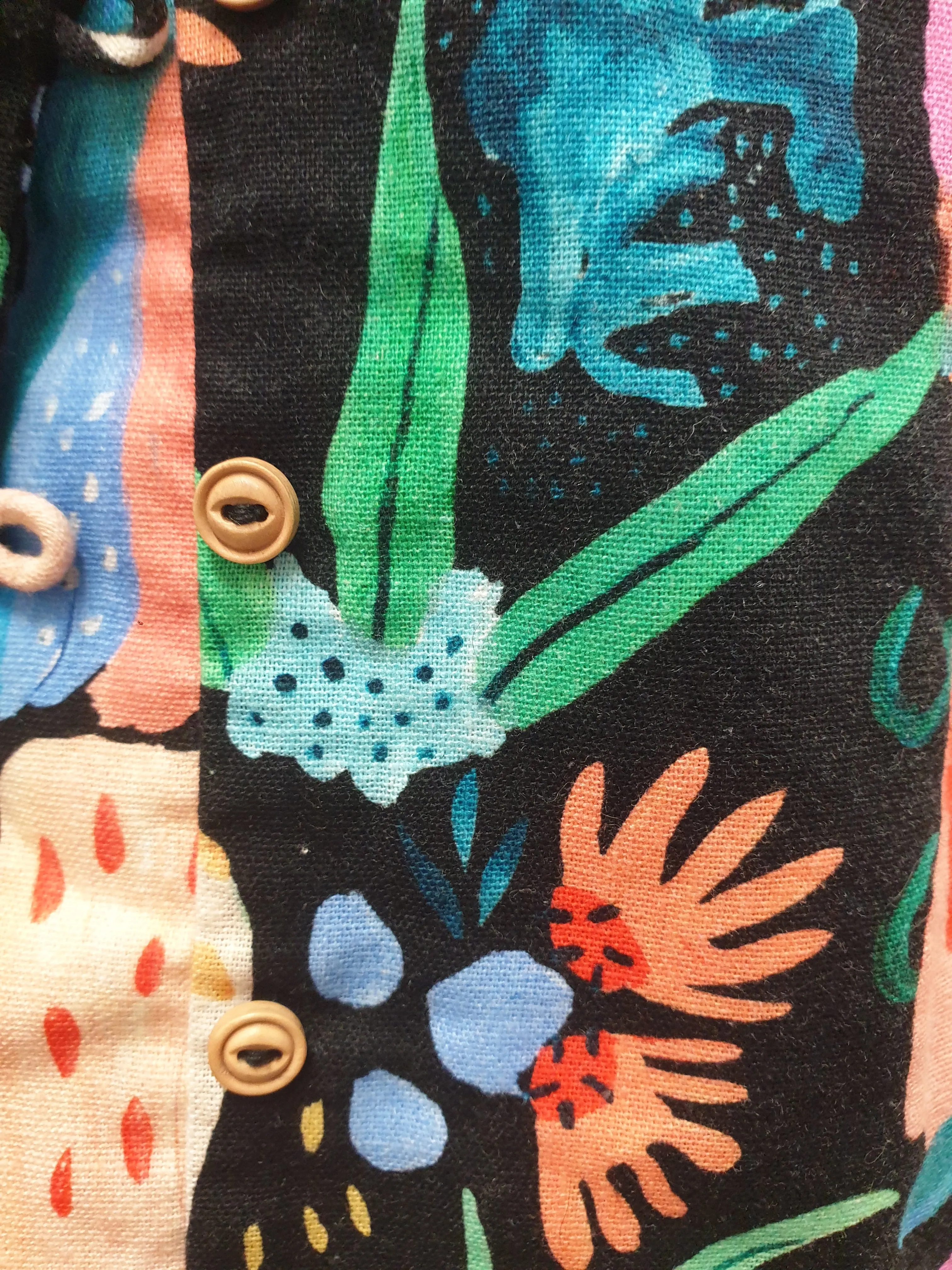 Jericho Road colourful print 3/4 sleeve top size 10