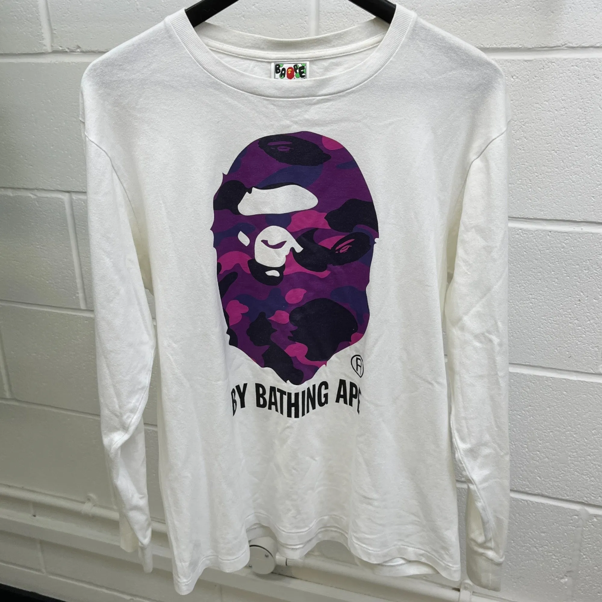 Men's Camo Logo T-Shirt White Size M