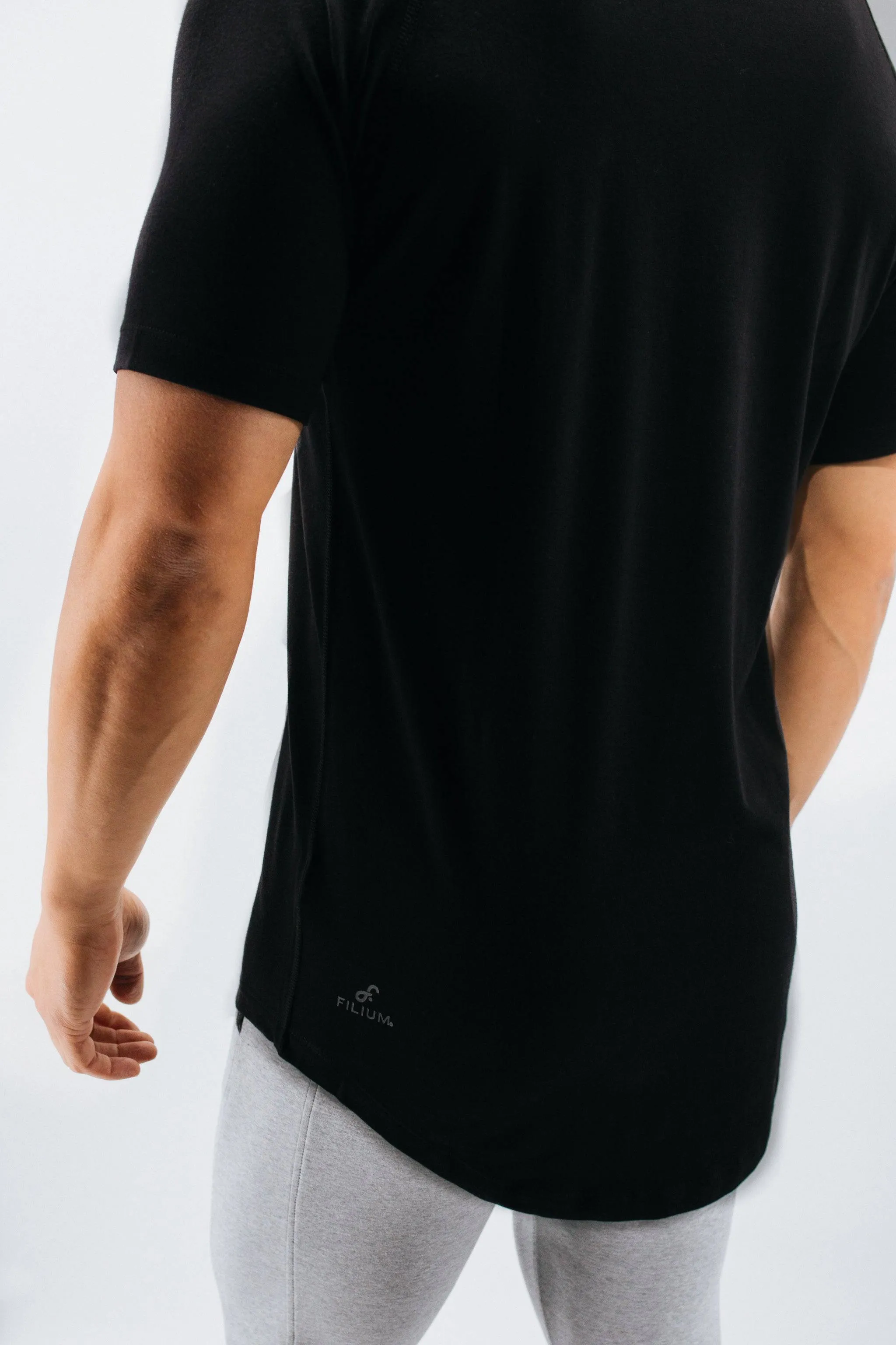 Men's Scoop Short Sleeve Tee