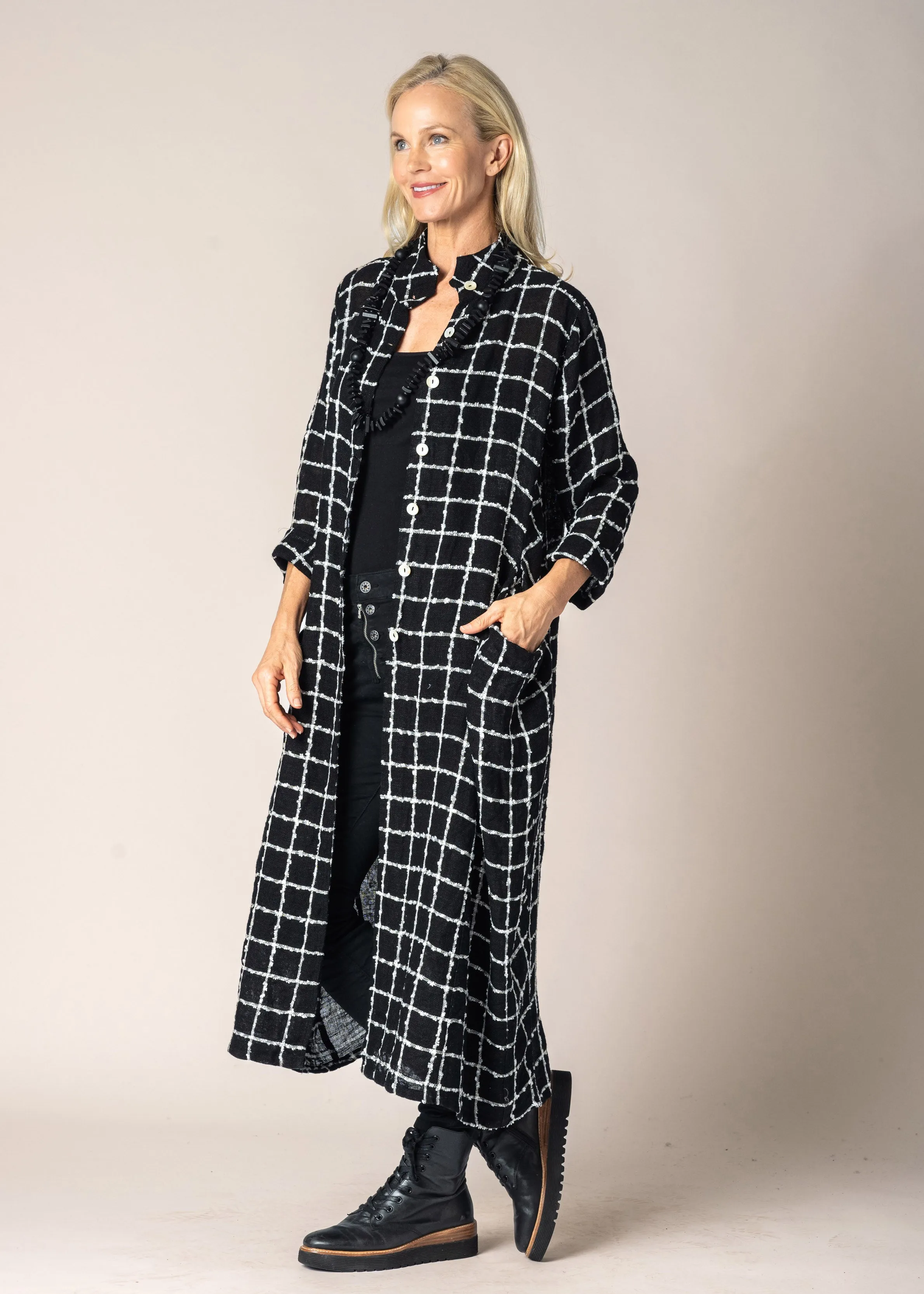 Mirella Linen Jacket in Onyx