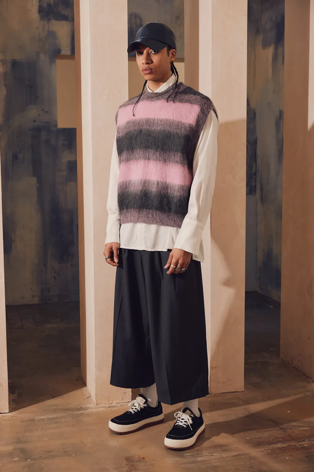 Pleated Wide Leg Crop Trousers