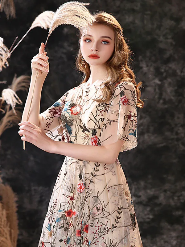 Stunning Evening Dress A-Line Jewel Neck Lace With Train Lace Social Party Dresses