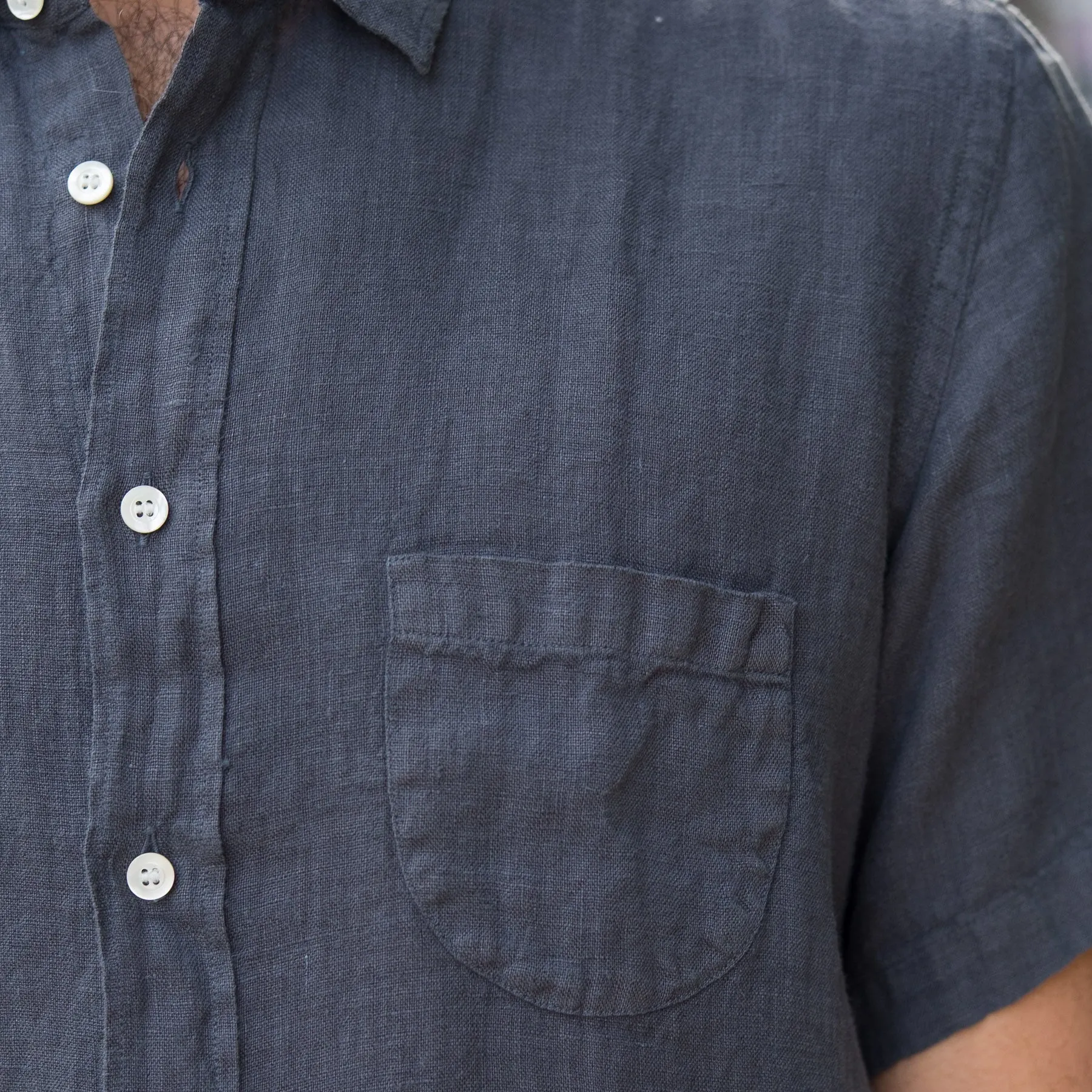 Themudo Shirt in Smoked Pearl Linen