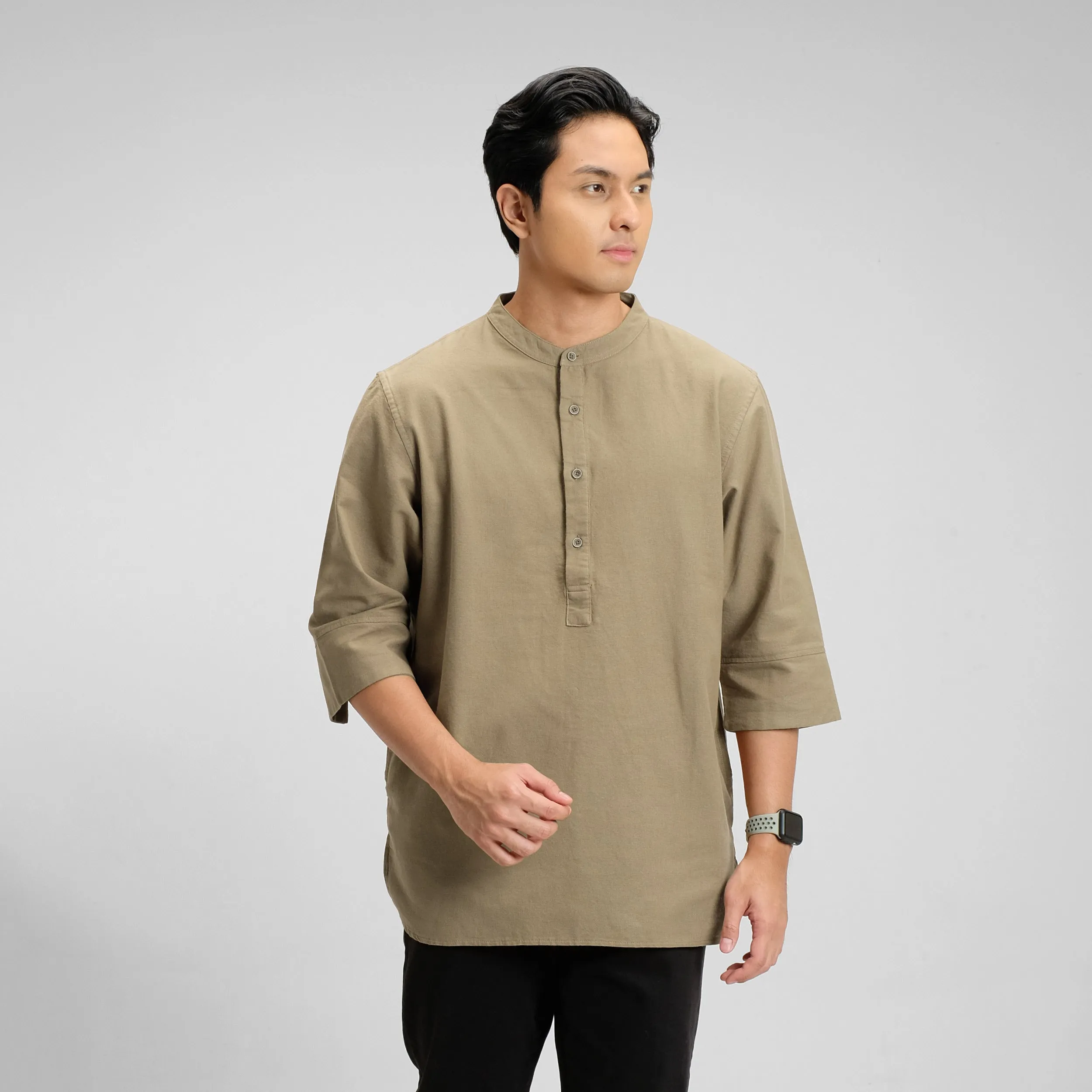 Zafar Kemeja Koko Rami Basic Lengan Panjang 3/4