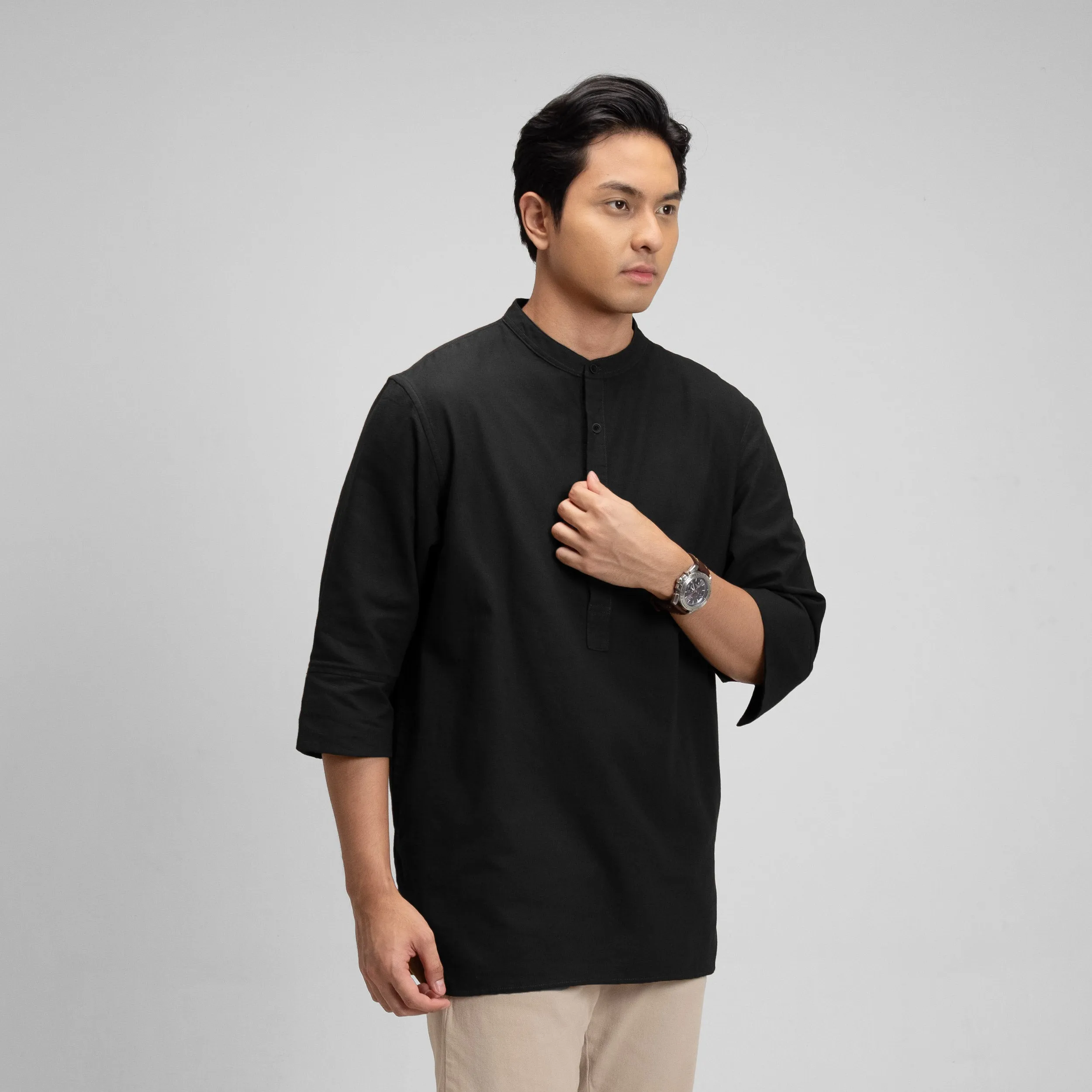 Zafar Kemeja Koko Rami Basic Lengan Panjang 3/4